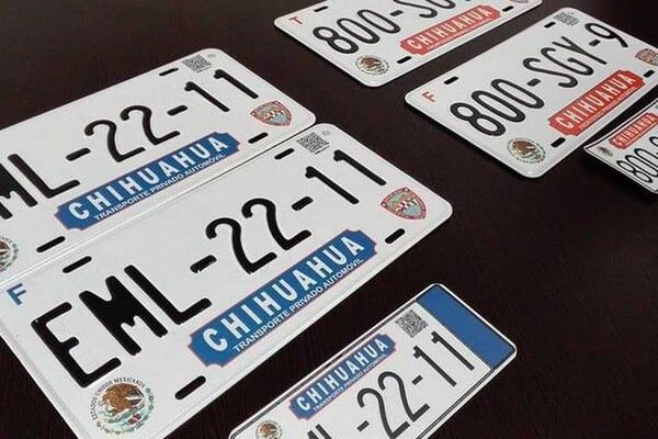 Cómo puedo saber cuánto debo de placas en Ciudad Juárez