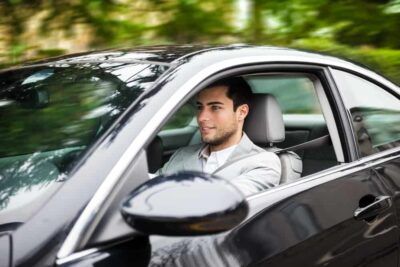 Consecuencias legales por conducir sin seguro: todo lo que debes saber